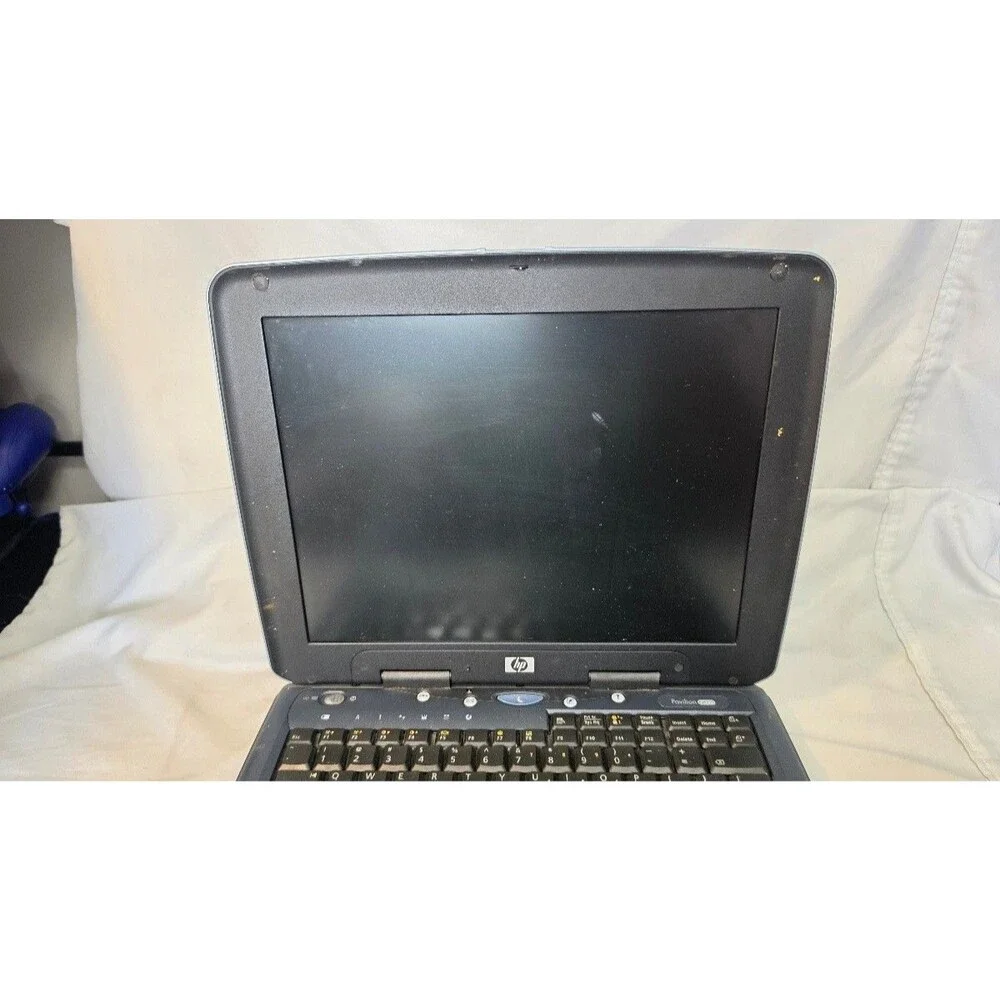 HP Pavilion N5310 Notebook Laptop Windows XP - For Parts/Untested